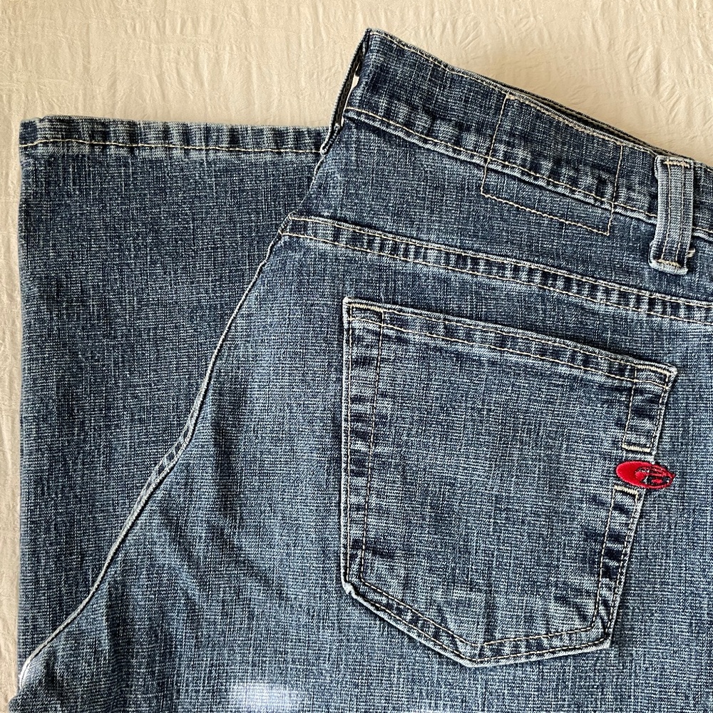 Point Zero Men’s Denim Jeans Stretch Cotton Straight Leg Zipper Fly 33 x 33.5”